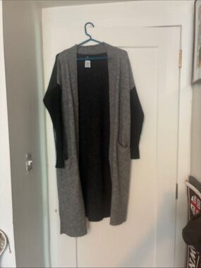 Echo Long Open-Front Cardigan in Gray with Black Sleeves